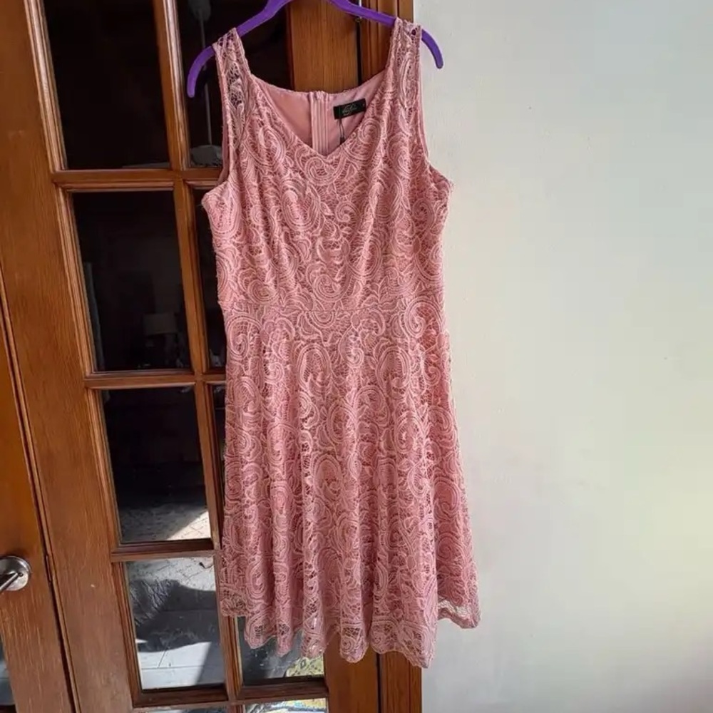 Pink Sleeveless Midi Bridesmaid Dress